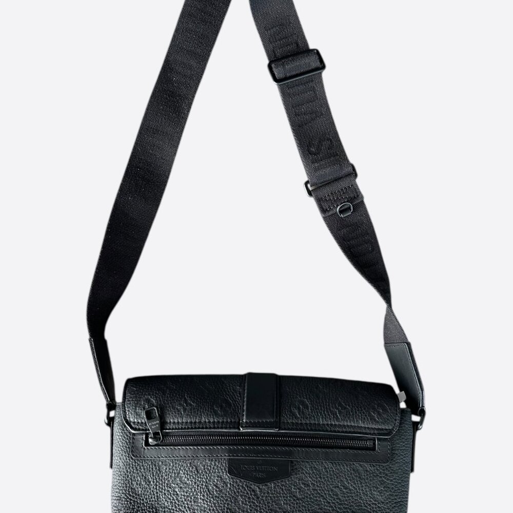 Louis Vuitton Black Taurillon Monogram S-Cape Messenger Bag - Picture 2 of 4